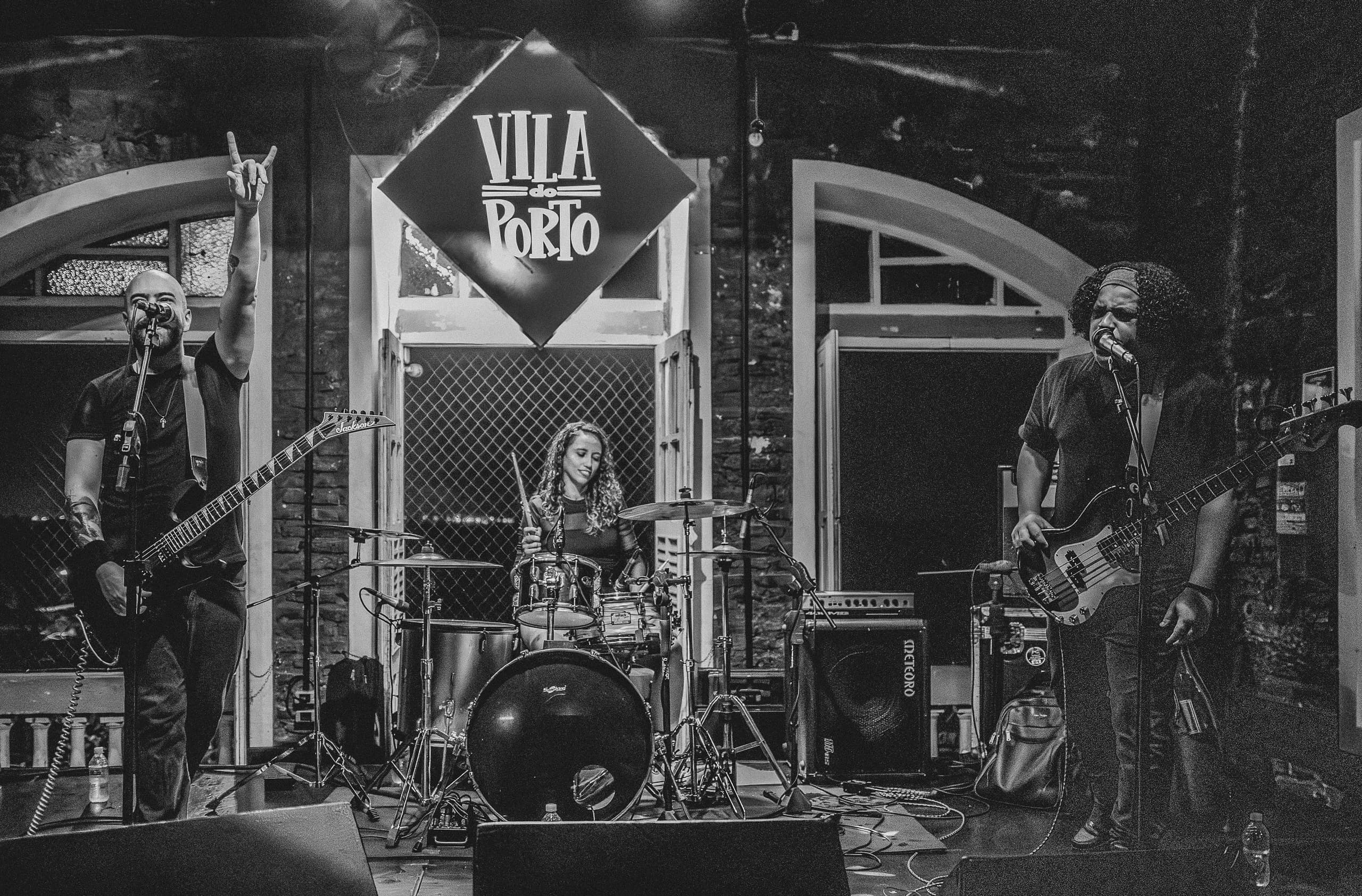 GOROMAX tocando ao vivo na Vila do Porto